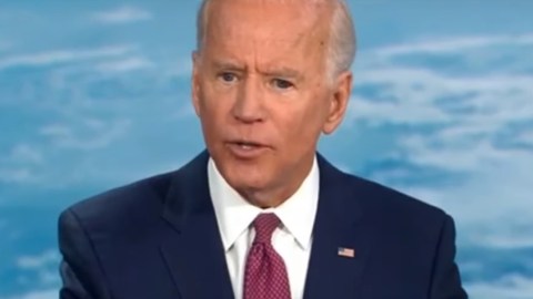 El problema en el ojo de Biden fue más evidente con algunas tomas del foro de CNN.