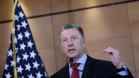 Fue embajador de EEUU ante la OTAN