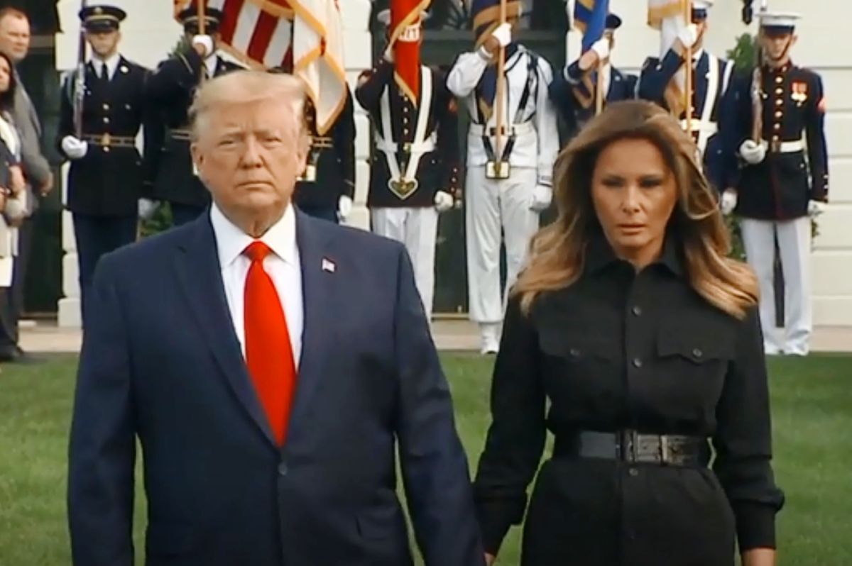 La pareja presidencial lideró la ceremonia por el ataque del 9/11.