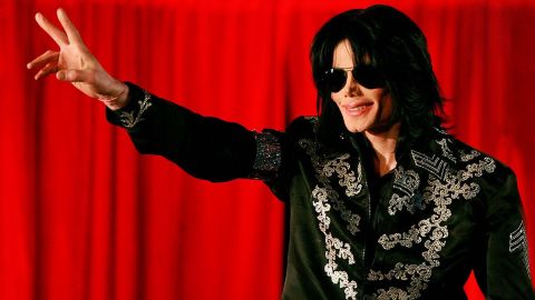 El rey del pop no escatimaba en gastos, y llegaba a comprarse algunas de las cosas más caras y extrañas.
