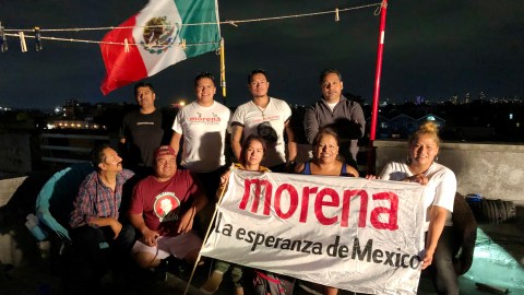 Ellos son algunos de los miembros de un comité que tiene decenas de integrantes.