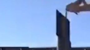 Donald Trump prometió que a final de año se habrán construido 500 millas de muro.