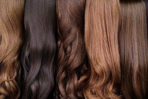EEUU refuerza batalla contra empresas chinas por exportar miles de kilogramos de cabello de "campos de concentración"