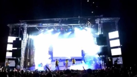 Súper Hollywood en el escenario.