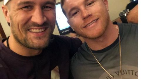 "Canelo" Álvarez discutió con David Faitelson en Twitter.
