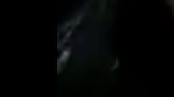 VIDEO: Sicario del Cártel del Noreste se queda dormido mientras vigilaba y su jefe lo despierta a balazos
