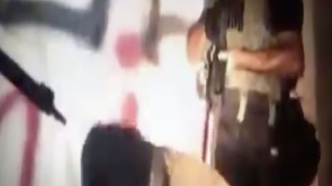 VIDEO: Sicarios del CJNG interrogan y ejecutan a uno del Cártel del Noreste