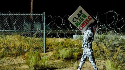 Varias personas ya se encuentran acampando en el lugar.