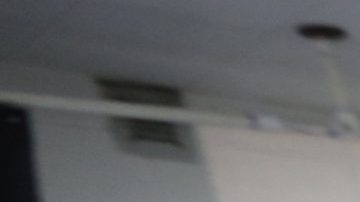 Alcalde Bill de Blasio con Rachael Ray y Tom Colicchio anuncian que la ciudad peleara contra los recortes federales para quitar comida en escuelas.