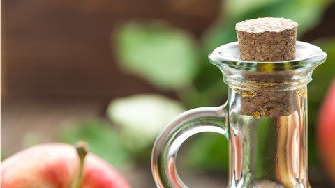 El consumo de manzanas fermentadas es el aliado perfecto para el buen funcionamiento hepático y renal. También es de lo mejor para el sistema digestivo y la salud de la flora intestinal.
