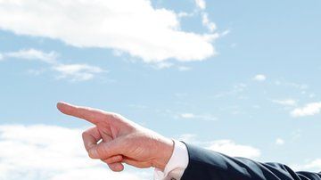 Donald Trump no está de acuerdo con las políticas de la administración Biden con relación a la crisis fronteriza.