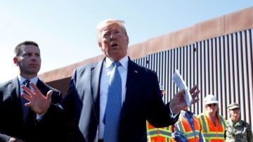 "Construye el muro", sigue siendo una especie de himno popular en los mítines de Trump.