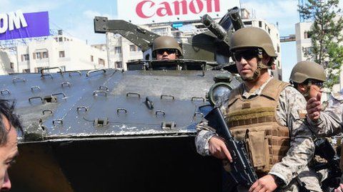 El ejército patrullaba las calles de Santiago este sábado.
