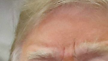 Al hablar de la orden, Trump apuntó a Elizabeth Warren como su principal rival.