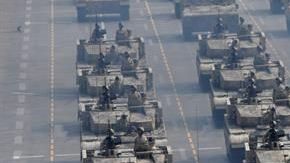 China presume su armamento.