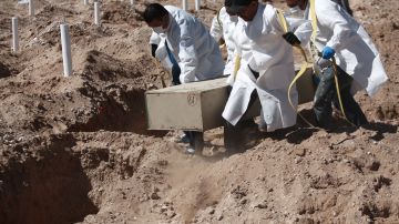 En Colinas de Santa Fe, donde encontraron restos de Arturo, hallaron 156 fosas más.