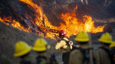 Saddleridge fire in Porter Ranch