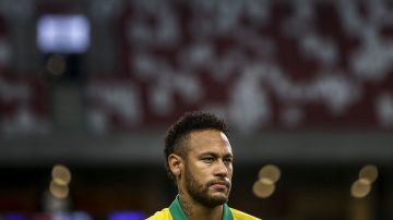 Neymar tendrá que esperar un mes para volver a jugar.
