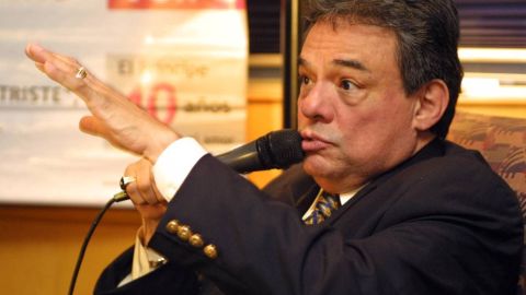 Afirman que cuerpo de José José fue cremado