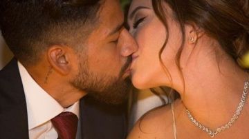 El jugador contrajo nupcias con la abogada, Alin Rosales.