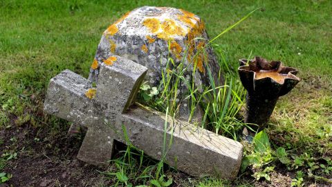 Exhumarán el cadáver para dar con la identidad del 'hombre de Somerton'.