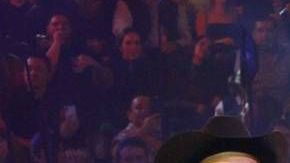 Pepe Aguilar y sus hijos Ángela y Leonardo.