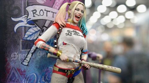 Harley Quinn.