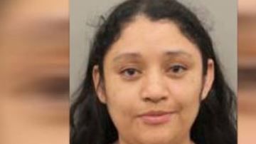 Lilian Gómez- Romero le dijo a los Servicios de Protección de Menores (CPS por sus siglas en inglés) que consumió cocaína en un antro.