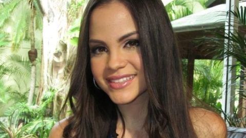 Natti Natasha reconoce como su mentor al reguetonero Don Omar.