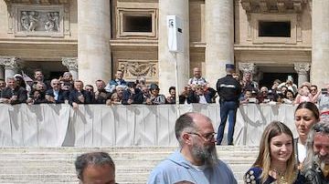 El grupo católico de "Jesus Bikers" presentó la Harley del 2016 personalizada al pontífice en julio del 2019