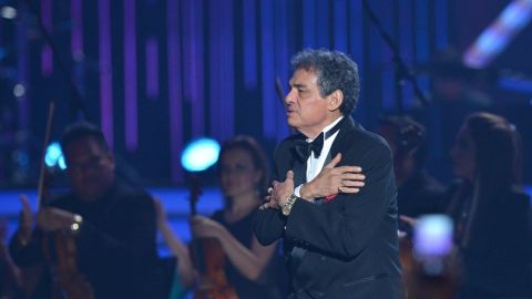 MIAMI, FL - APRIL 25: Jose Jose on stage at Billboard Latin Music Awards 2013 at Bank United Center on April 25, 2013 in Miami, Florida. (Photo by Rodrigo Varela/Getty Images)