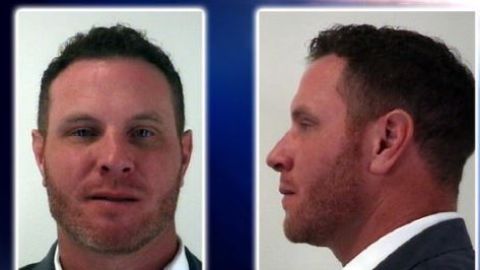 Josh Hamilton, fue arrestado por presuntamente causarle lesiones.