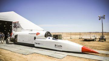 El Bloodhound LSR llegó a Sudáfrica, donde fue armado y ahora será puesto a prueba