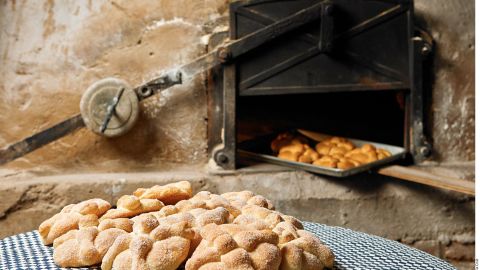 Pan muerto Reforma