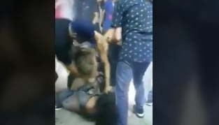 La pelea se registró en Tejutla, El Salvador.