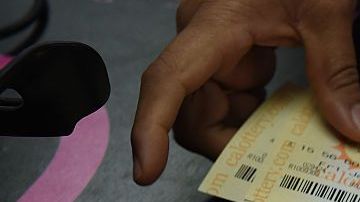 A un jugador de lotería de Michigan le tocó la buena suerte.