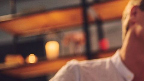 Disfruta de la vida en pareja y diviértete preparando estas deliciosas bebidas elaboradas con deliciosos ingredientes afrodisíacos y aromáticos.