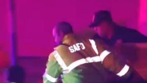 La familia de la víctima llamó a la policía tras ver al hombre a través de una cámara de vigilancia.