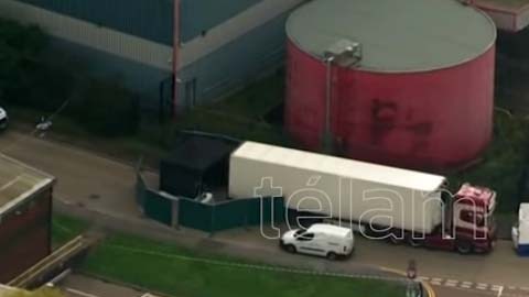 El camión fue hallado en la localidad de Grays, en Essex, al Este de Inglaterra.