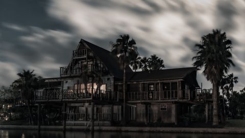 mansion embrujada