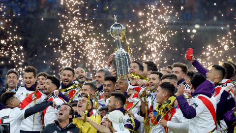 La Conmebol decidió mover de sede la final de la Copa Libertadores.