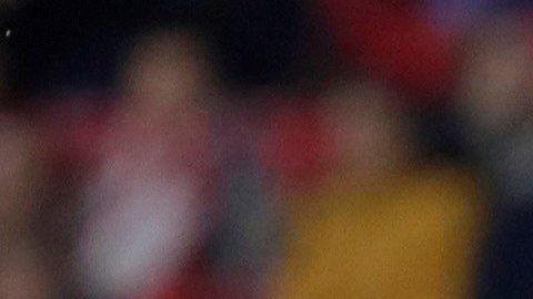 ‘Chicharito’ jugó, bueno no jugó, estuvo en la cancha 62 minutos.