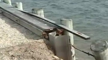 La lancha se estrelló contra un muro