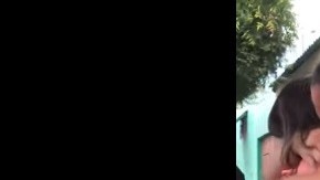 Abrazo fundido entre madre e hija