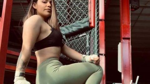 Alondra entrenaba rutinariamente en el gimnasio.