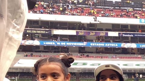 Michael Davis, quien intercambió camiseta con Oribe Peralta en su pasada visita a México fue castigado por la NFL por uso de sustancias ilícitas.