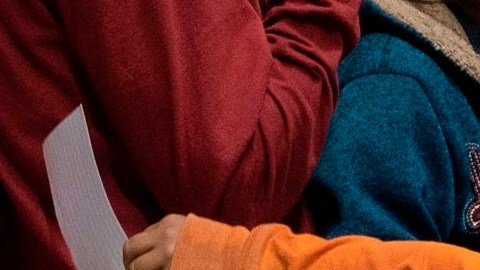 El menor llegó con su madre desde Hondura.