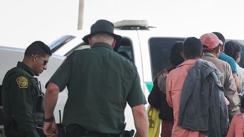Esto garantiza que los migrantes puedan volver a entrar a EEUU.