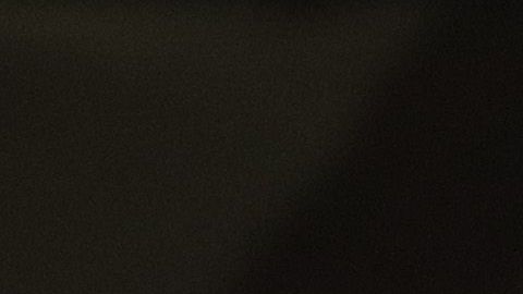 El boxeador no dudó en bajar a auxiliarlo.