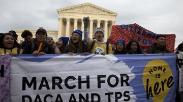 Activistas y Soñadores se desplazaron a Washington para audiencias de DACA.